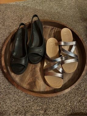 CROCS Bundle Size 8